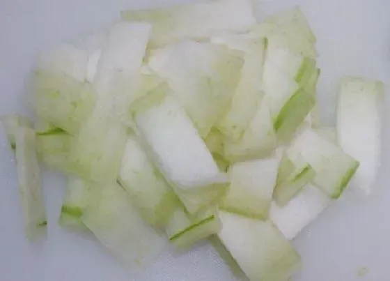 食用技巧|冬瓜怎么削皮快 去皮吃还是不去皮吃好