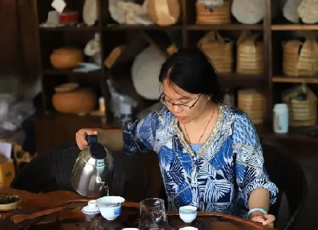 植物泡水|中国云南普洱十大名茶排名（顶级最好喝的普洱茶排行榜）