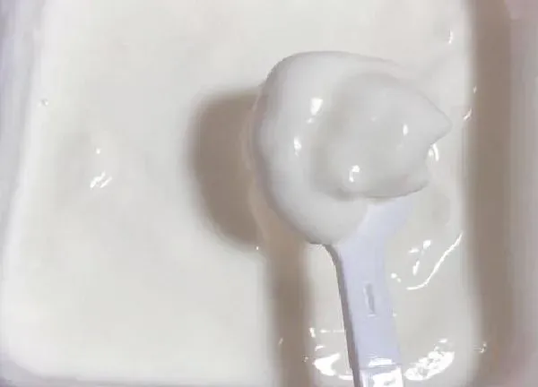 植物浇水|酸奶浇花好不好 酸奶浇花的正确方法（具体做法）