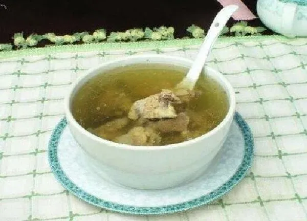 植物浇水|肉汤浇花有什么好处 浇什么花合适