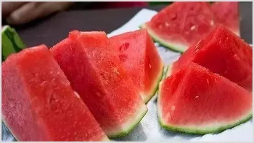 西瓜化瓜的症状及原因 应该怎么去防治？ | 种植病虫害