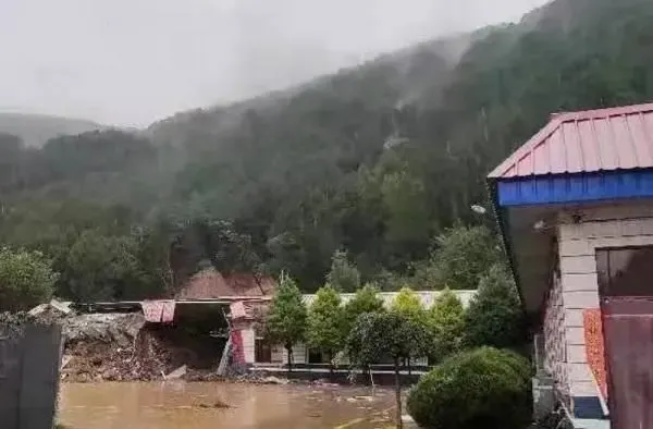 养殖方法|平遥古城积水严重墙体坍塌 山西暴雨致景点关闭